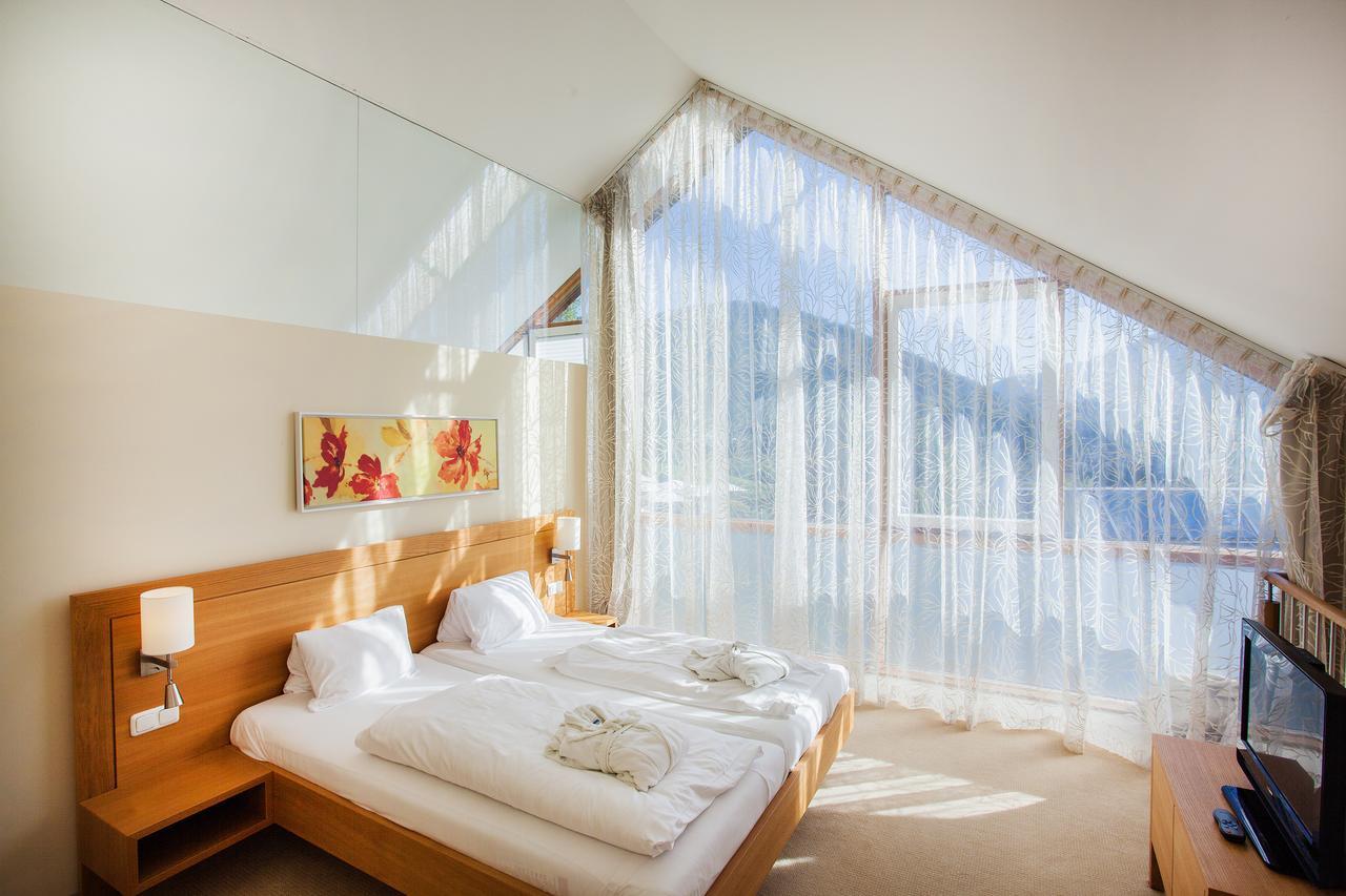 Hotel Hollweger Sankt Gilgen Buitenkant foto