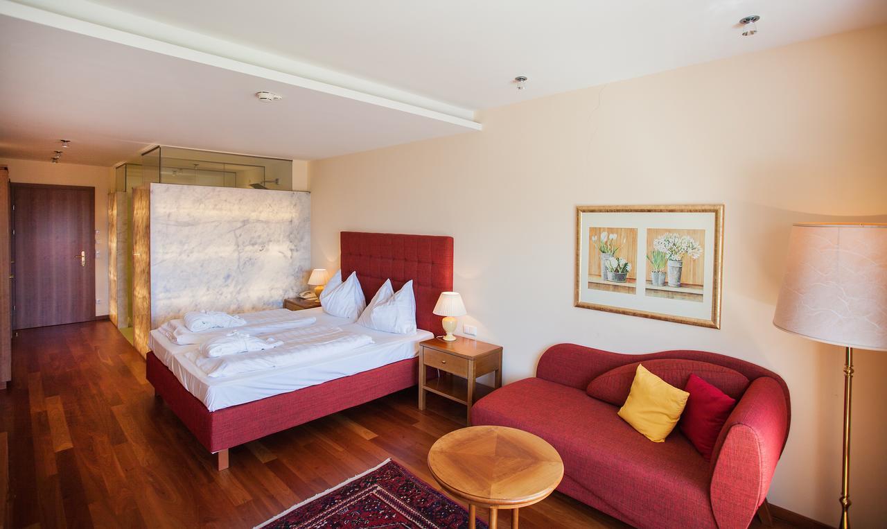 Hotel Hollweger Sankt Gilgen Buitenkant foto