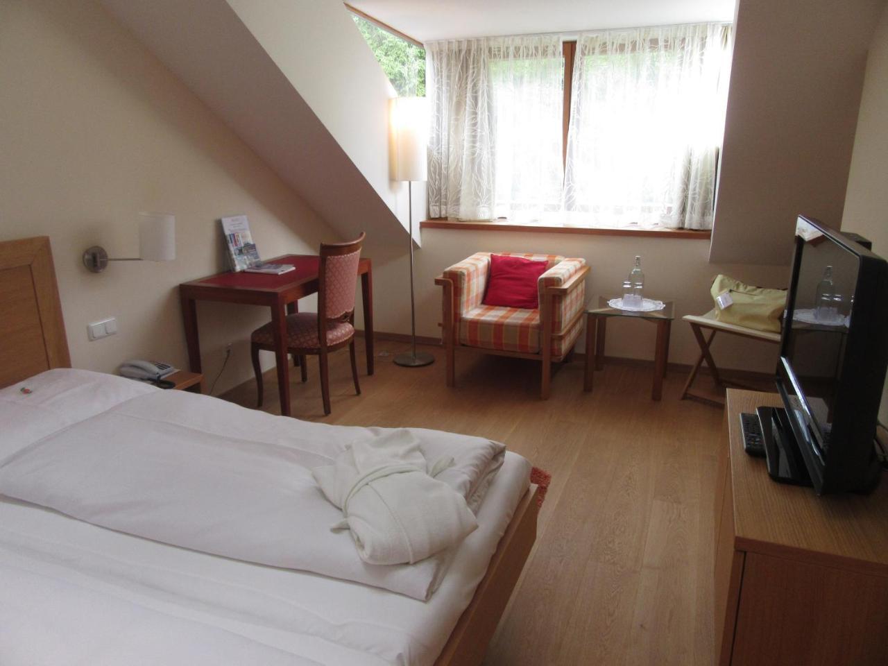Hotel Hollweger Sankt Gilgen Buitenkant foto